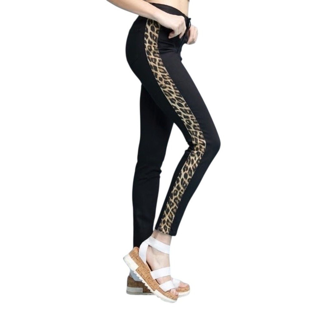 Judy Blue Size 13/31 Jeans Black Skinny Jegging Leopard Stripe Mid Rise 1655 - Picture 1 of 10